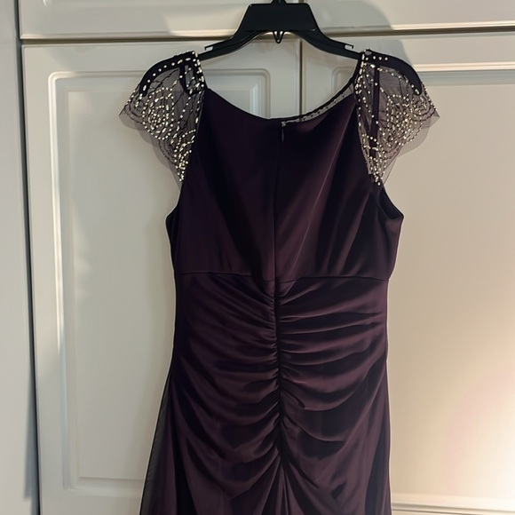 Women’s semi-formal dress, dark purple, size 12 - Picture 4 of 4